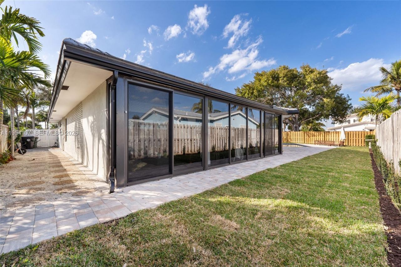 3910 NE 27th Ter, Lighthouse Point, FL 33064 Photo