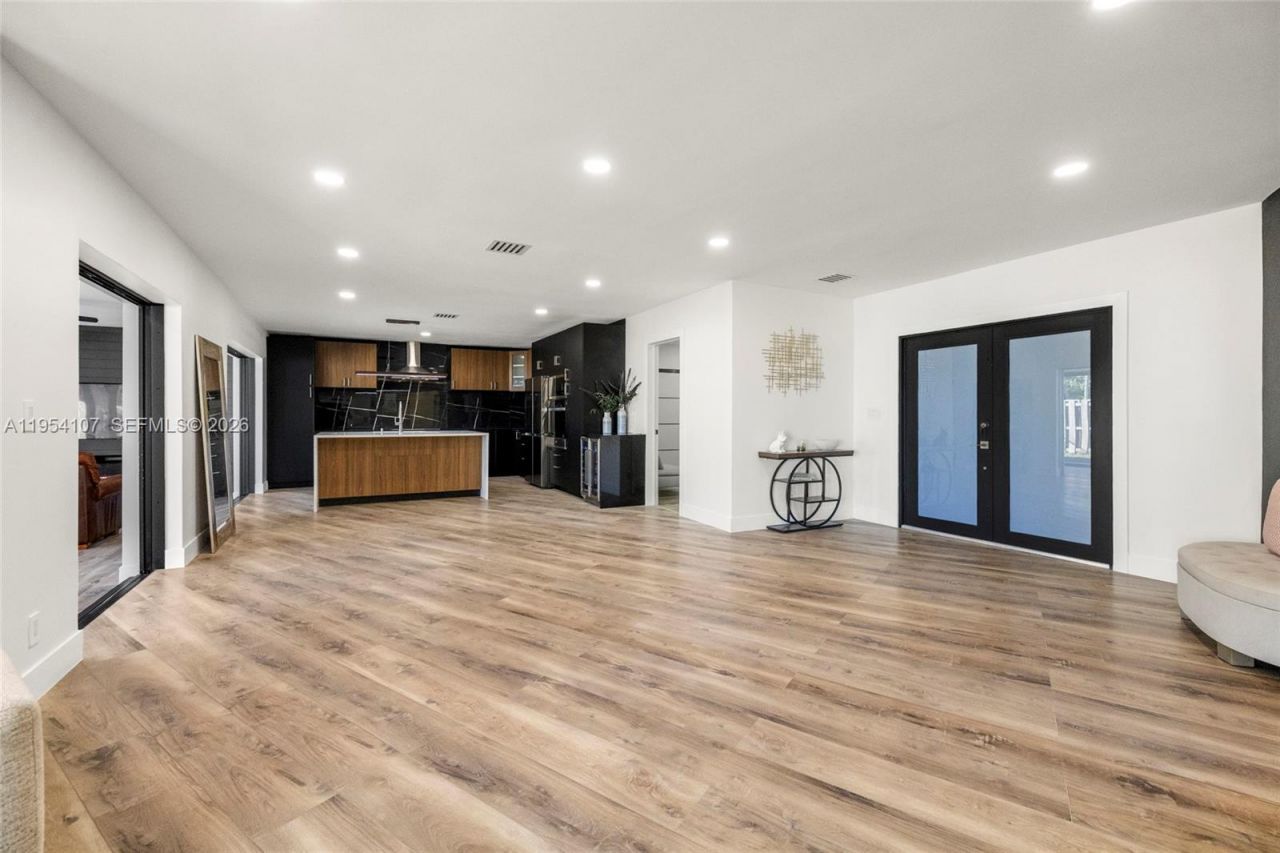 3910 NE 27th Ter, Lighthouse Point, FL 33064 Photo