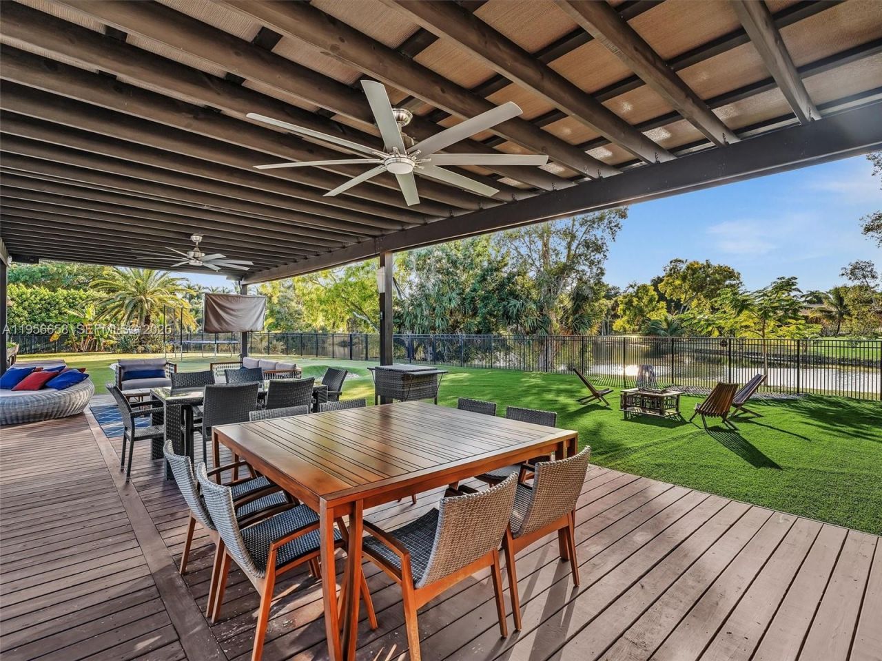 16380 Paddock Ln , Weston, FL 33326 Photo