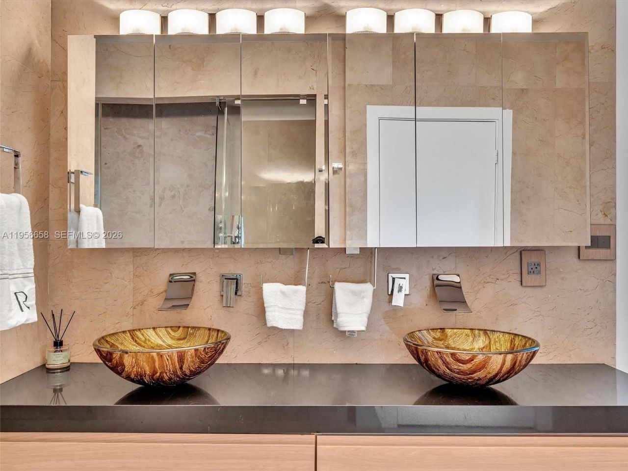 16380 Paddock Ln , Weston, FL 33326 Photo