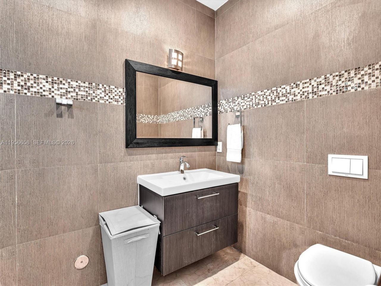 16380 Paddock Ln , Weston, FL 33326 Photo