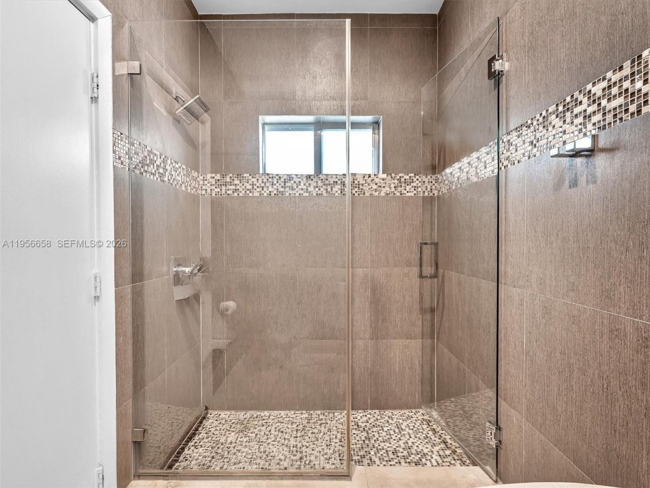 16380 Paddock Ln , Weston, FL 33326 Photo