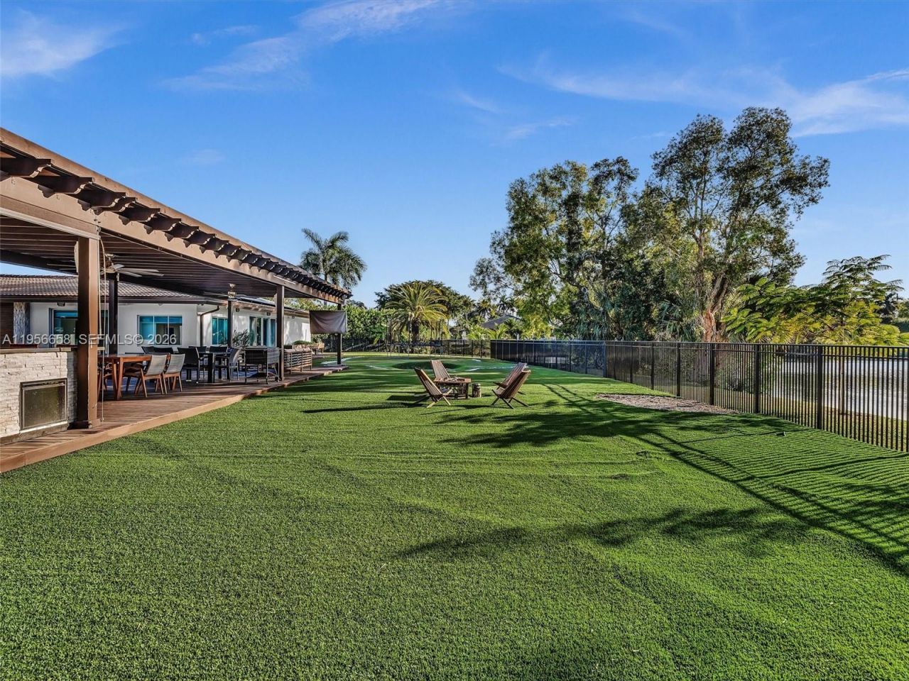 16380 Paddock Ln , Weston, FL 33326 Photo