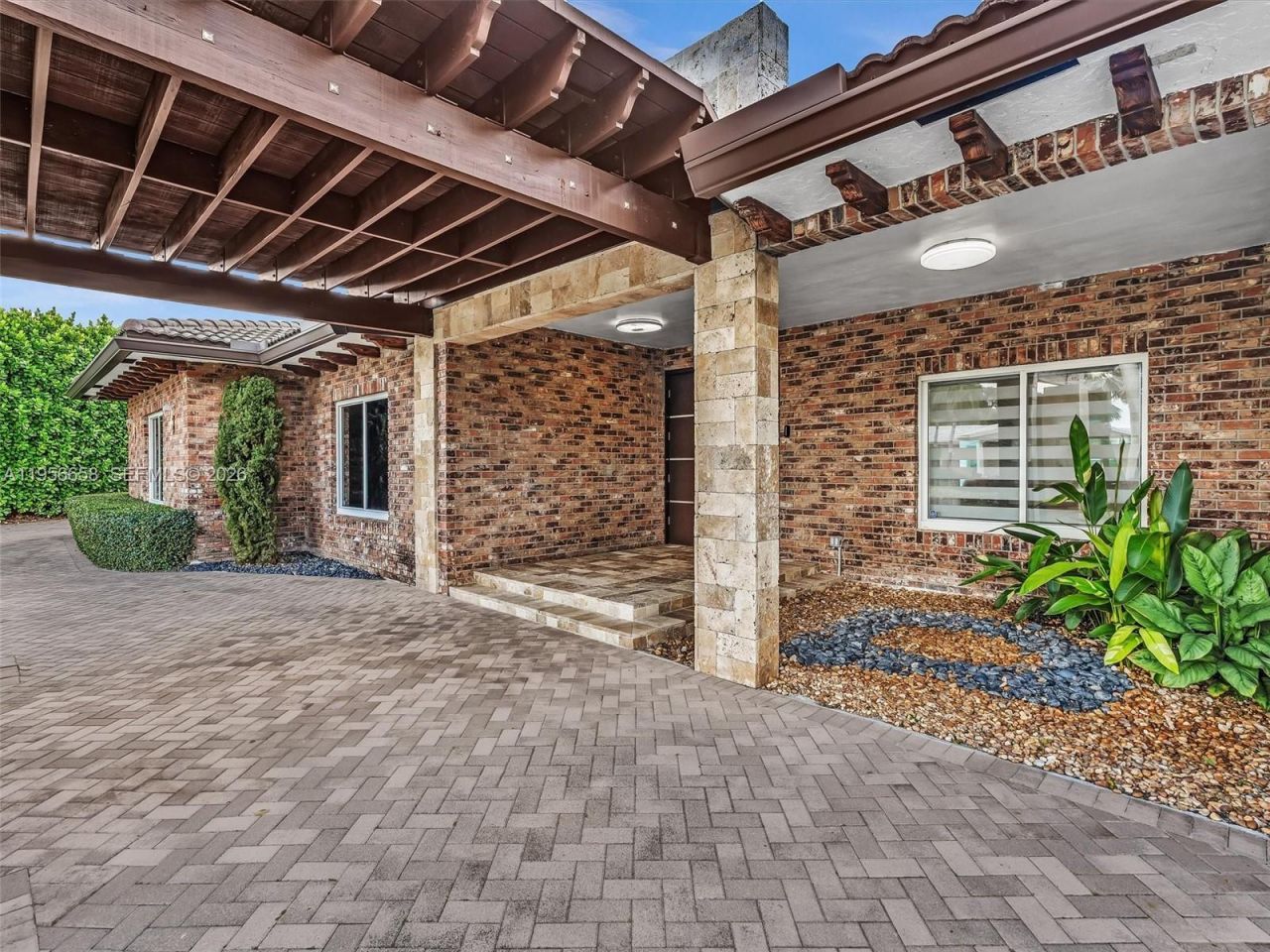 16380 Paddock Ln , Weston, FL 33326 Photo