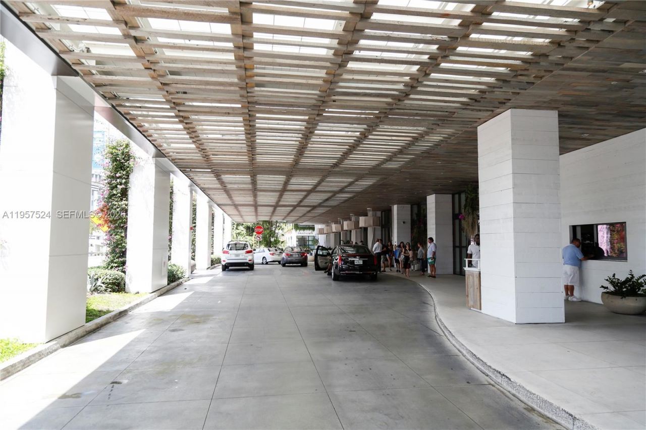 2301 Collins Ave, Unit 1234, Miami Beach, FL 33139 Photo