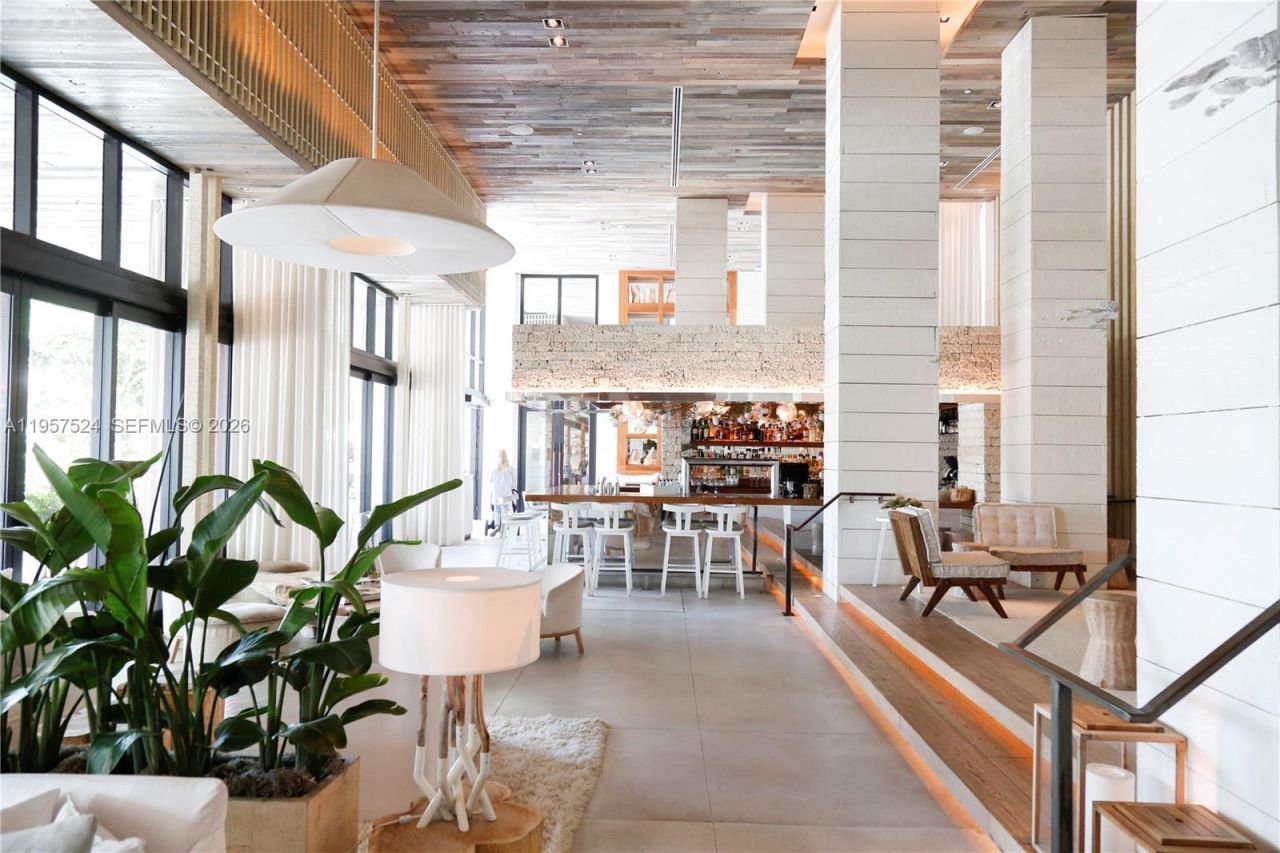 2301 Collins Ave, Unit 1234, Miami Beach, FL 33139 Photo