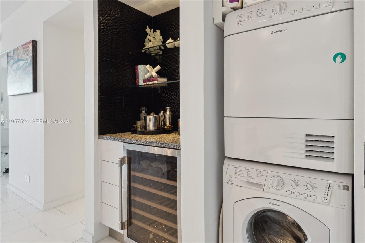 2301 Collins Ave, Unit 1234, Miami Beach, FL 33139 Photo