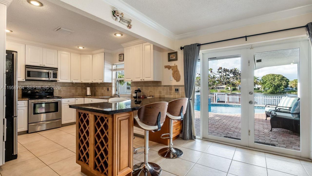 3371 NW 67th St, Fort Lauderdale, FL 33309 Photo