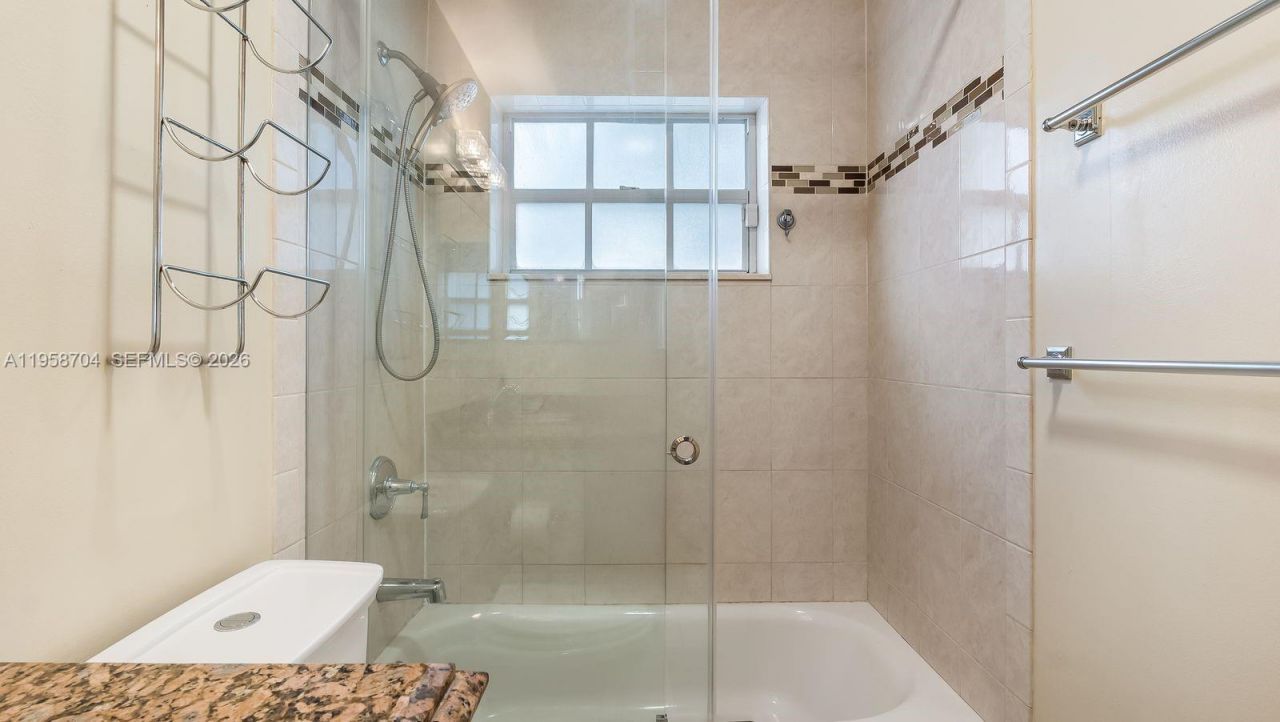 3371 NW 67th St, Fort Lauderdale, FL 33309 Photo