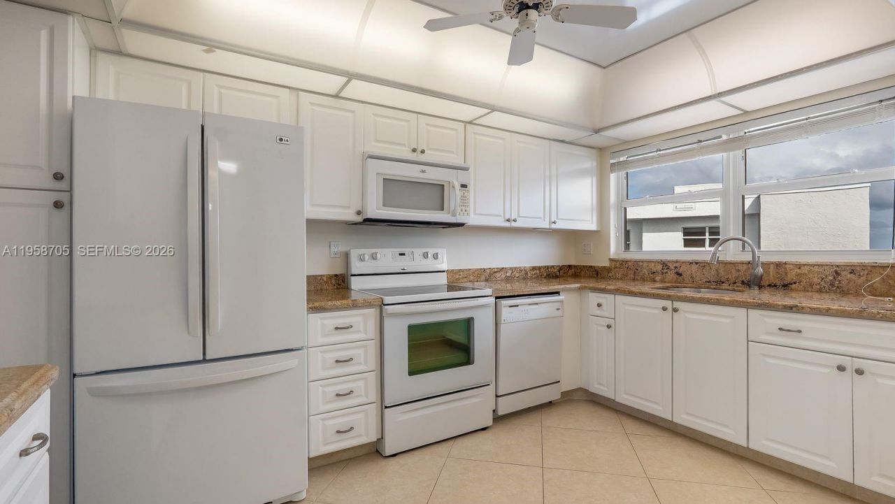 Please Call For Address, Unit 1027-D, Highland Beach, FL 33487 Photo