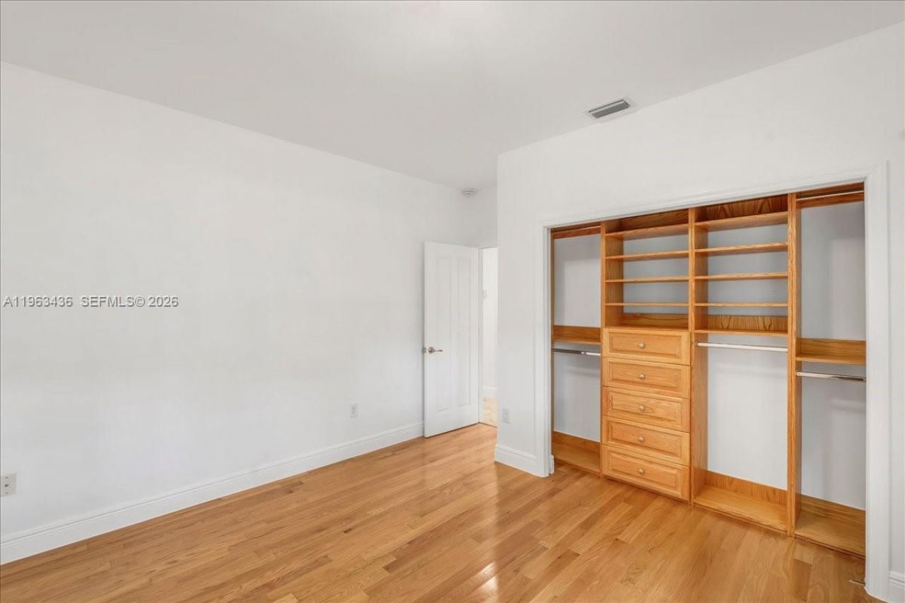 15507 NW 82nd Ct, Miami Lakes, FL 33016 Photo