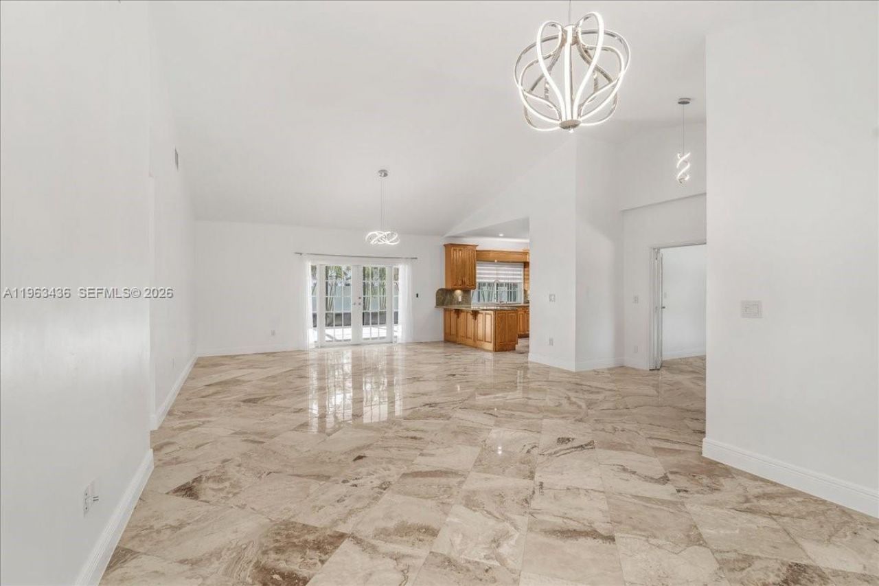 15507 NW 82nd Ct, Miami Lakes, FL 33016 Photo