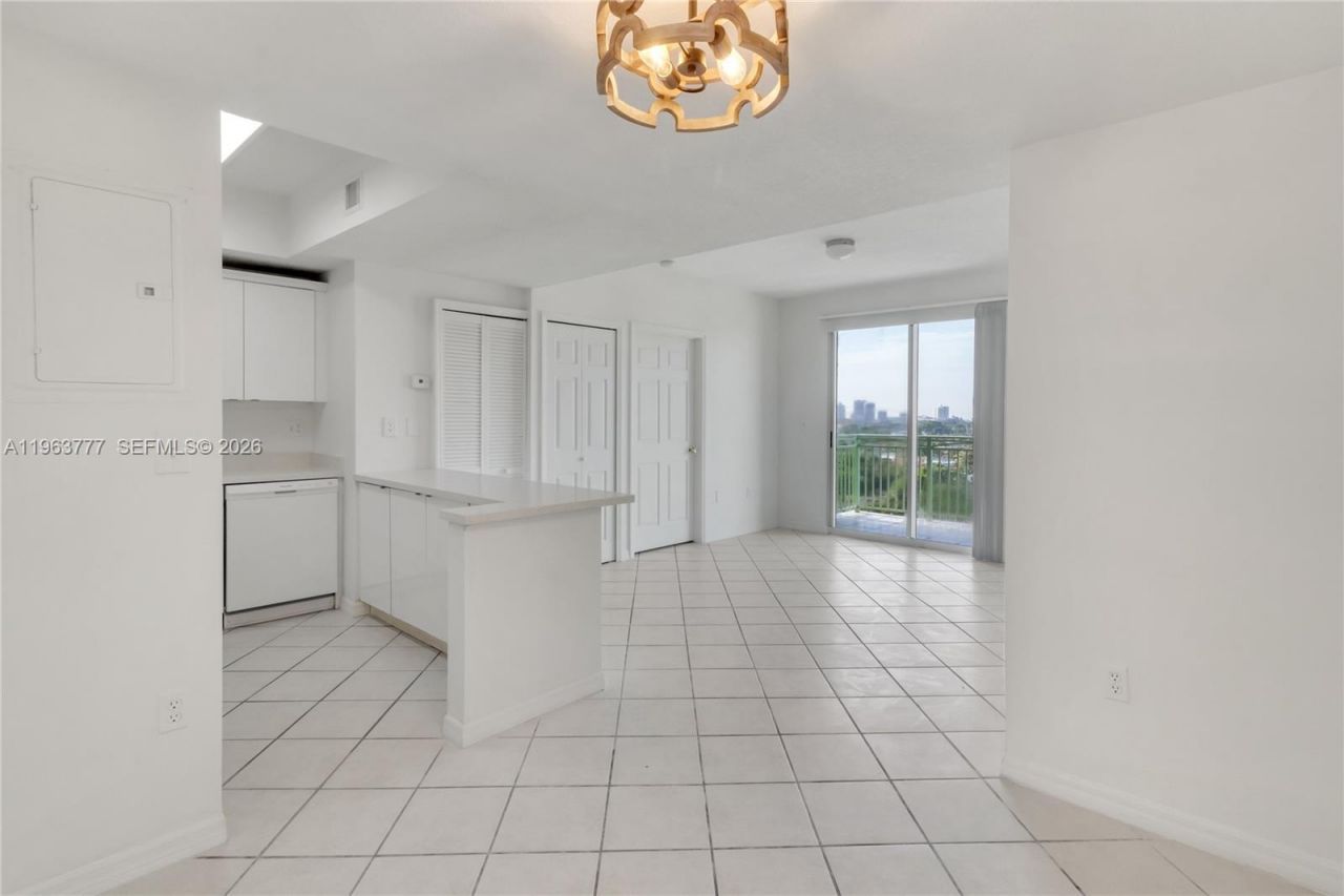 3500 Coral Way, Unit 1207, Miami, FL 33145 Photo