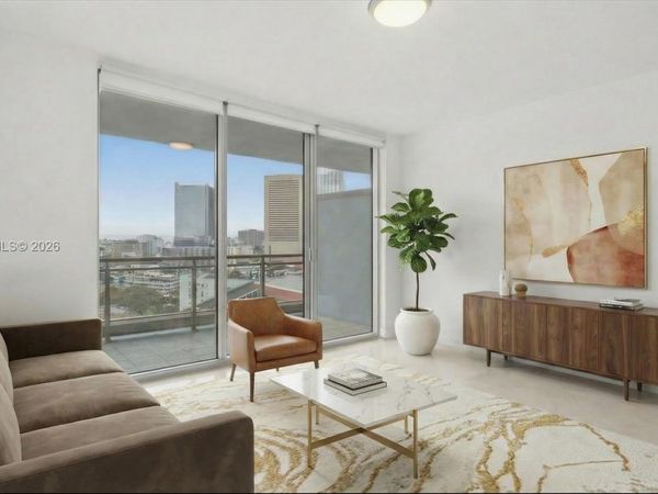 90 SW 3rd St, Unit 1608, Miami, FL 33130