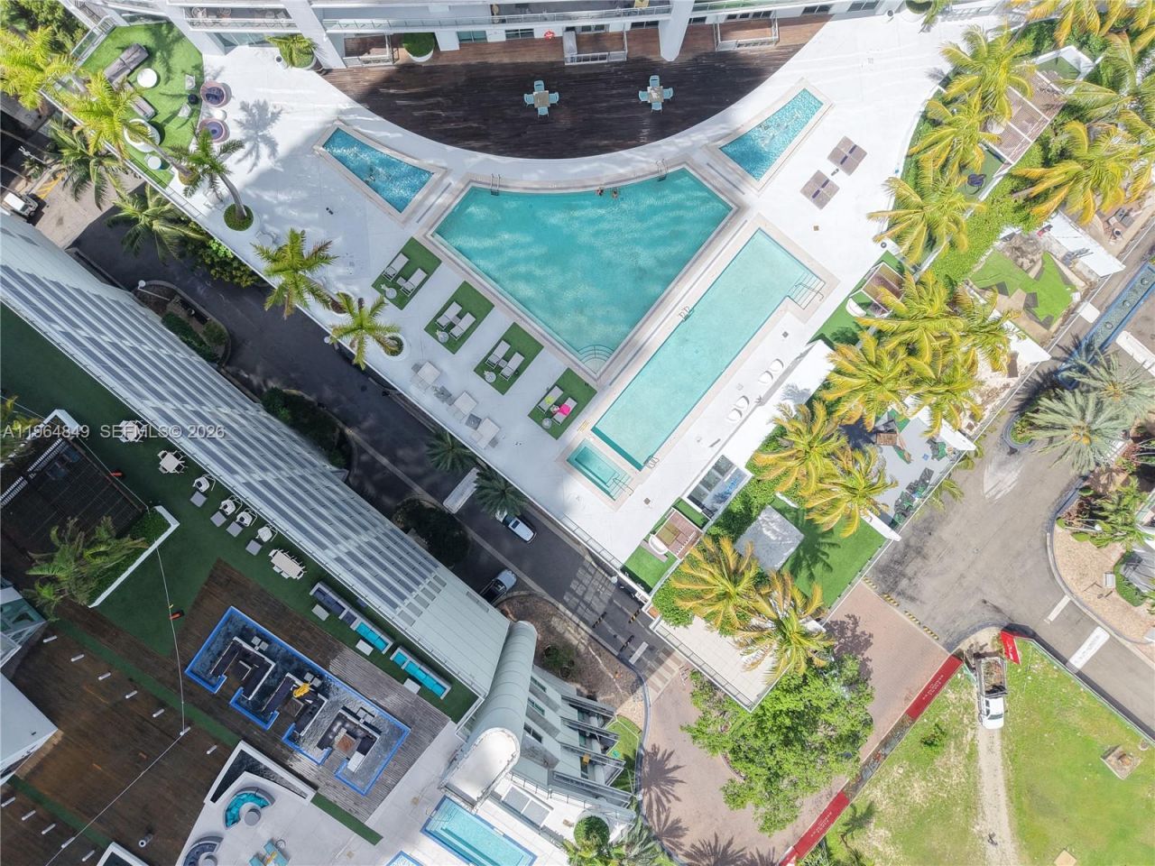 90 SW 3rd St, Unit 1608, Miami, FL 33130 Photo