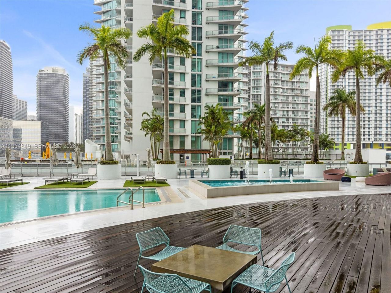 90 SW 3rd St, Unit 1608, Miami, FL 33130 Photo