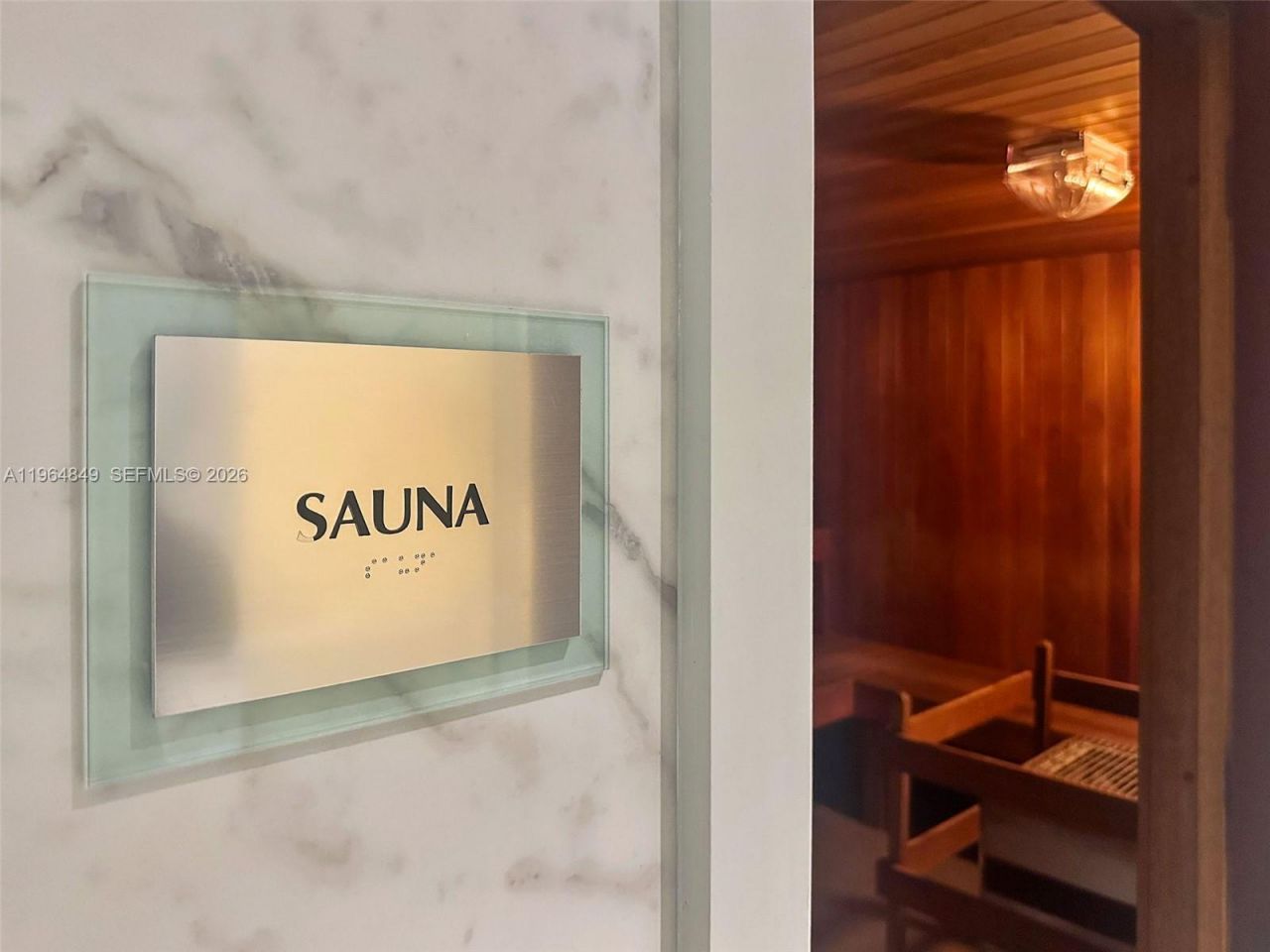 90 SW 3rd St, Unit 1608, Miami, FL 33130 Photo