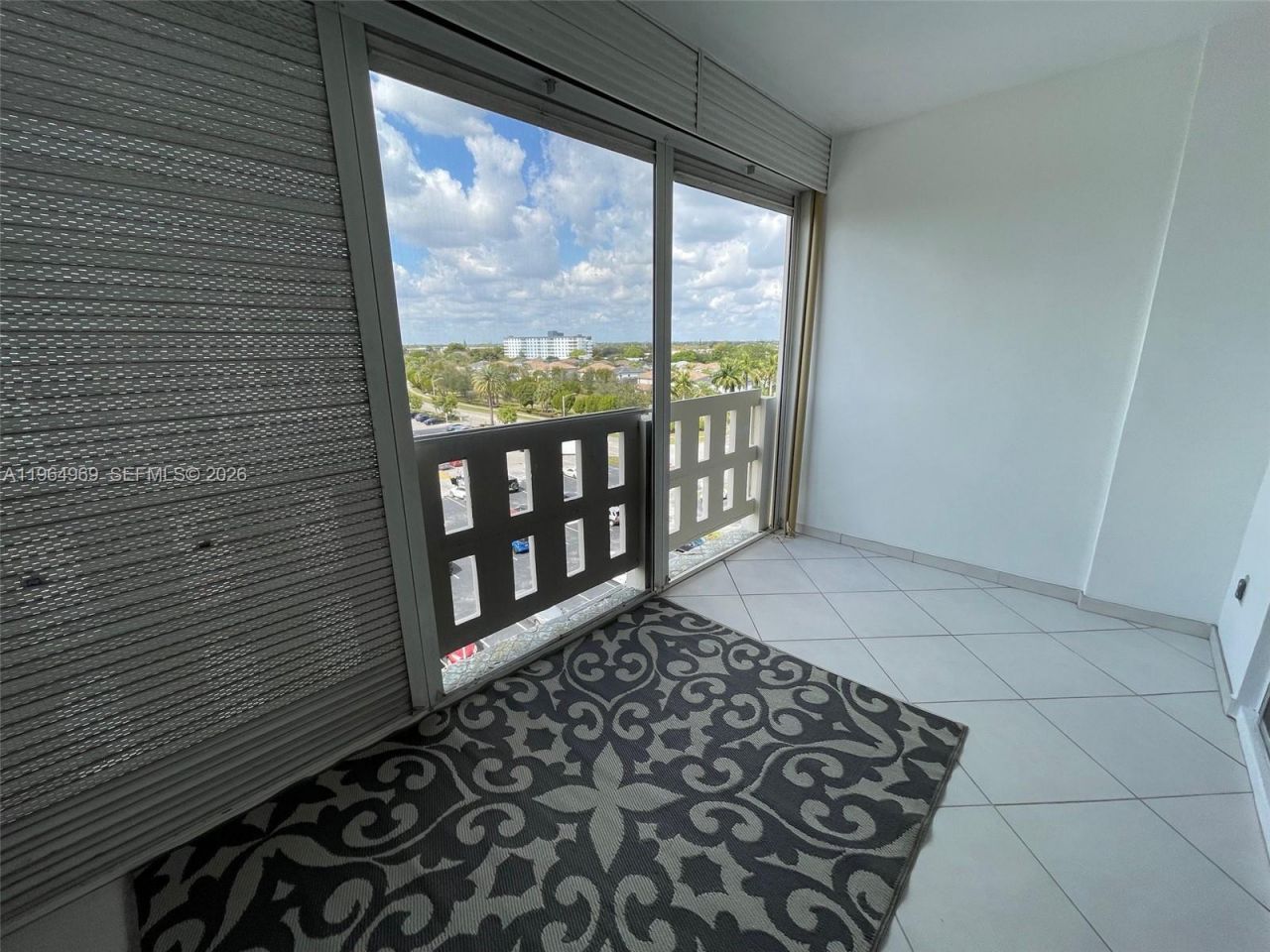 4330 Hillcrest Dr, Unit 716, Hollywood, FL 33021 Photo