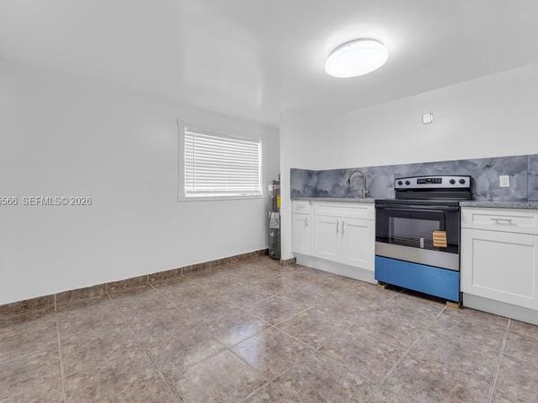 5831 Taylor St, Unit 3, Hollywood, FL 33021