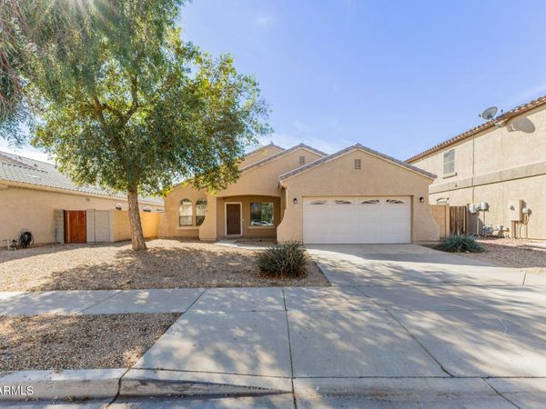 17391 W HILTON Avenue, Goodyear, AZ 85338
