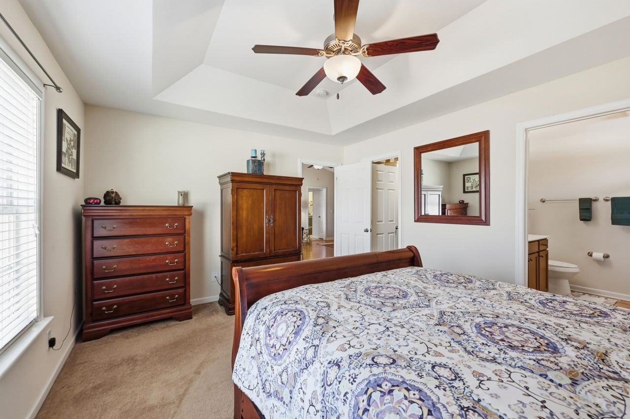 1228 Augustus Dr. Photo 22