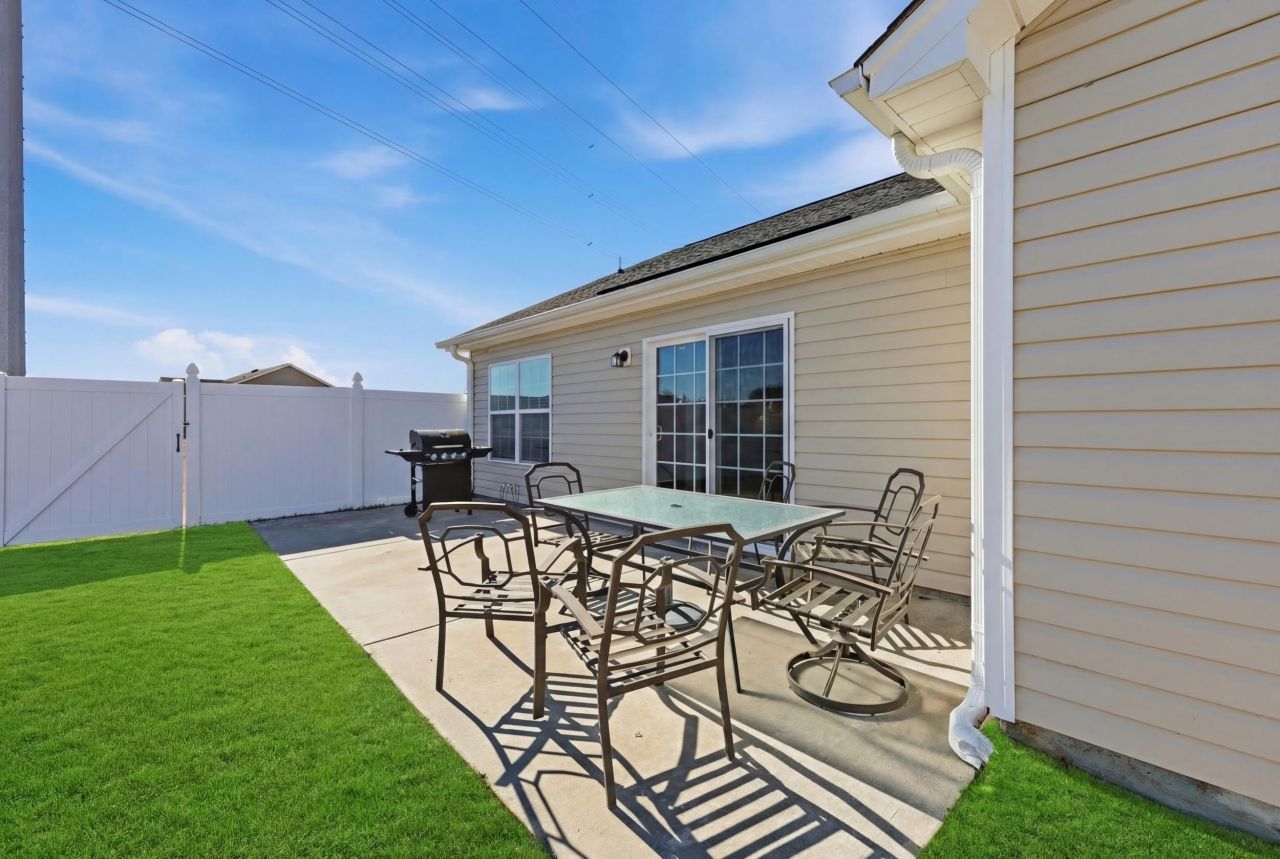 1228 Augustus Dr. Photo 34