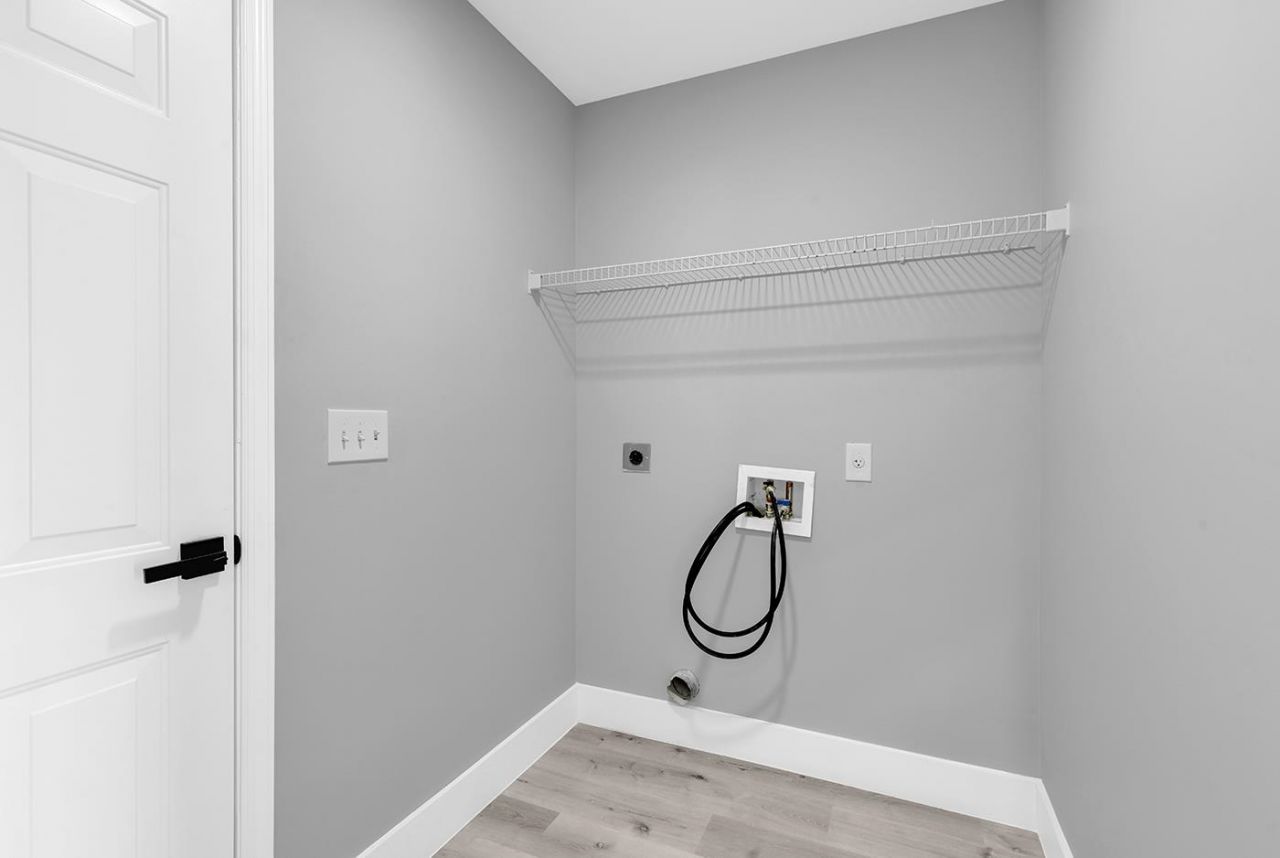 190 Rocko Dr. Photo 14