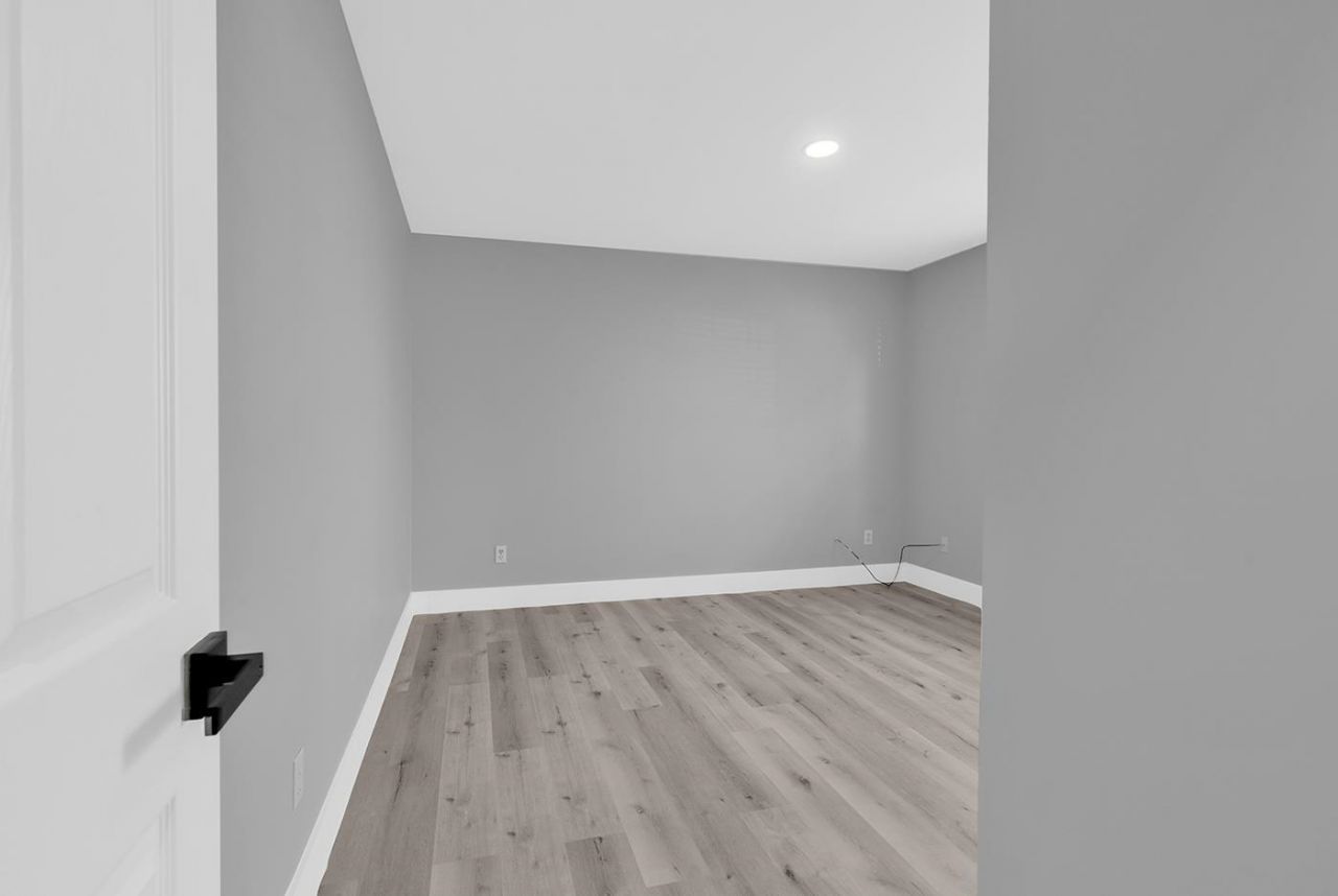 190 Rocko Dr. Photo 27