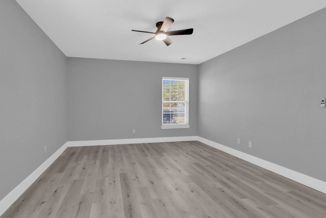 190 Rocko Dr. Photo 33