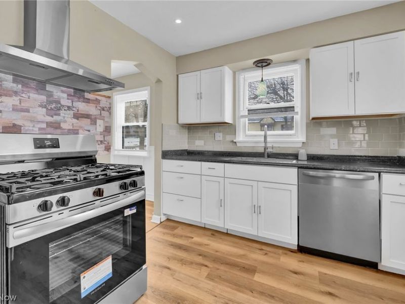 926 Winton Avenue, Akron, OH 44320 Photo 12