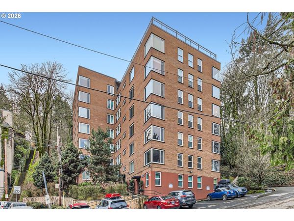 1205 SW CARDINELL DR, Unit 202, Portland, OR 97201