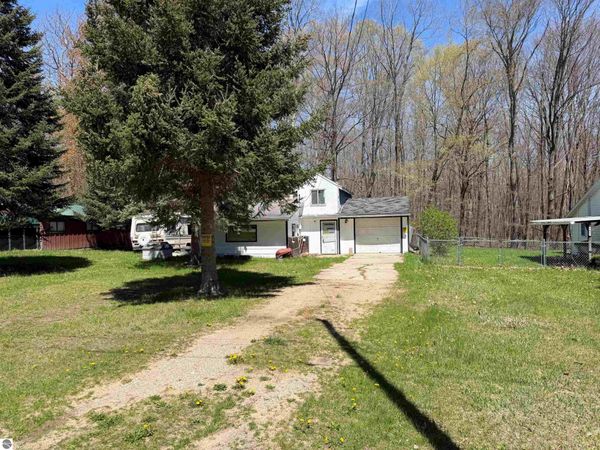5644 Loranger Drive, Lake, MI 48632