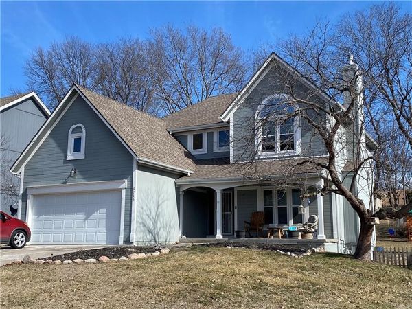 9715 N Holmes Street, Kansas City, MO 64155