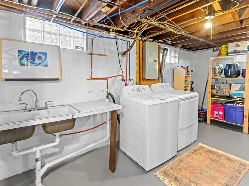 62 W Rathbone Avenue, Columbus, OH 43214 Photo 27