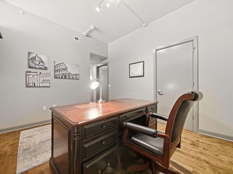 300 W Spring Street, Unit 306, Columbus, OH 43215 Photo 37