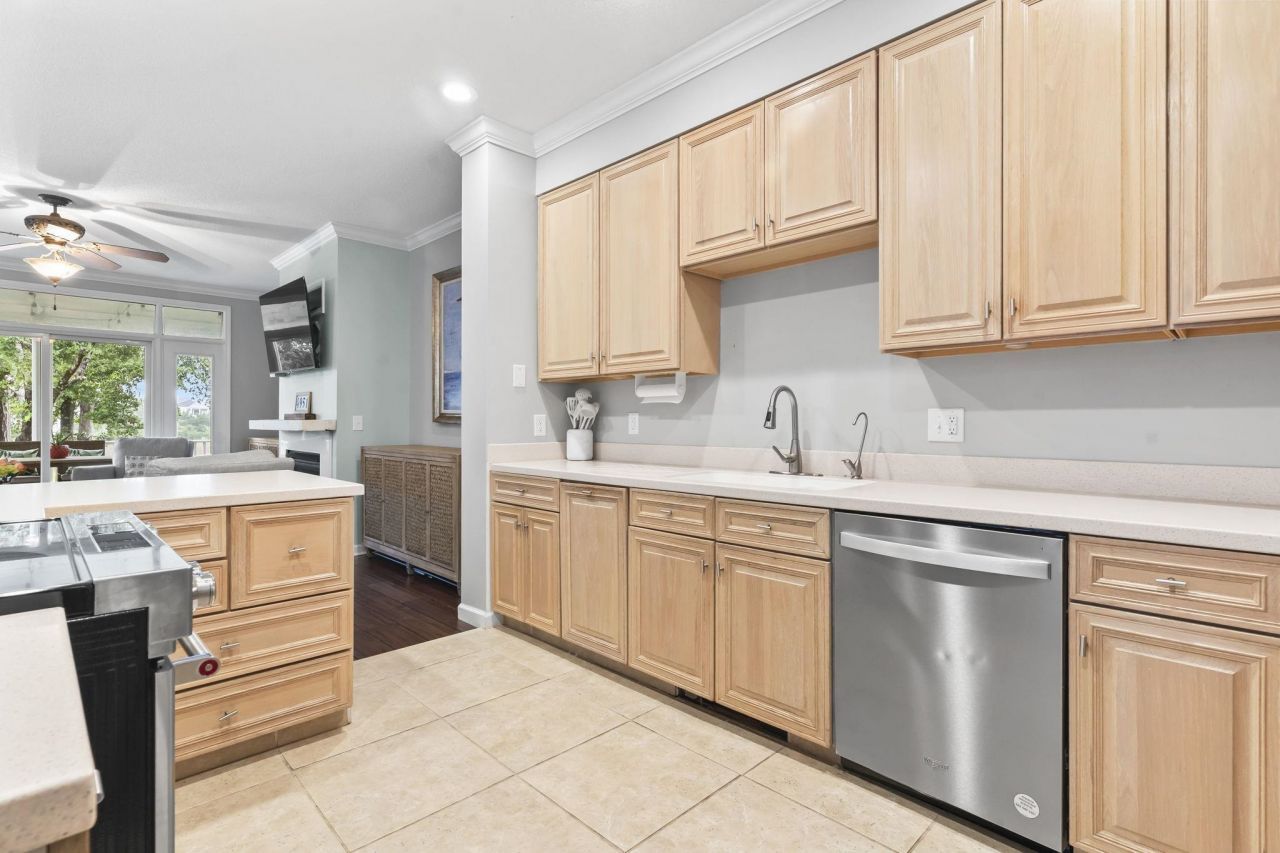 4951 South Island Dr. Photo 14