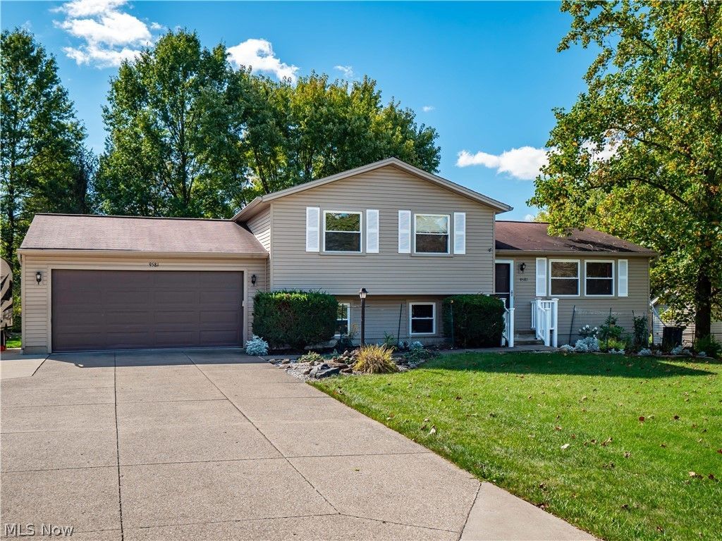 9581 Tilby Road, North Royalton, OH 44133 Main Photo