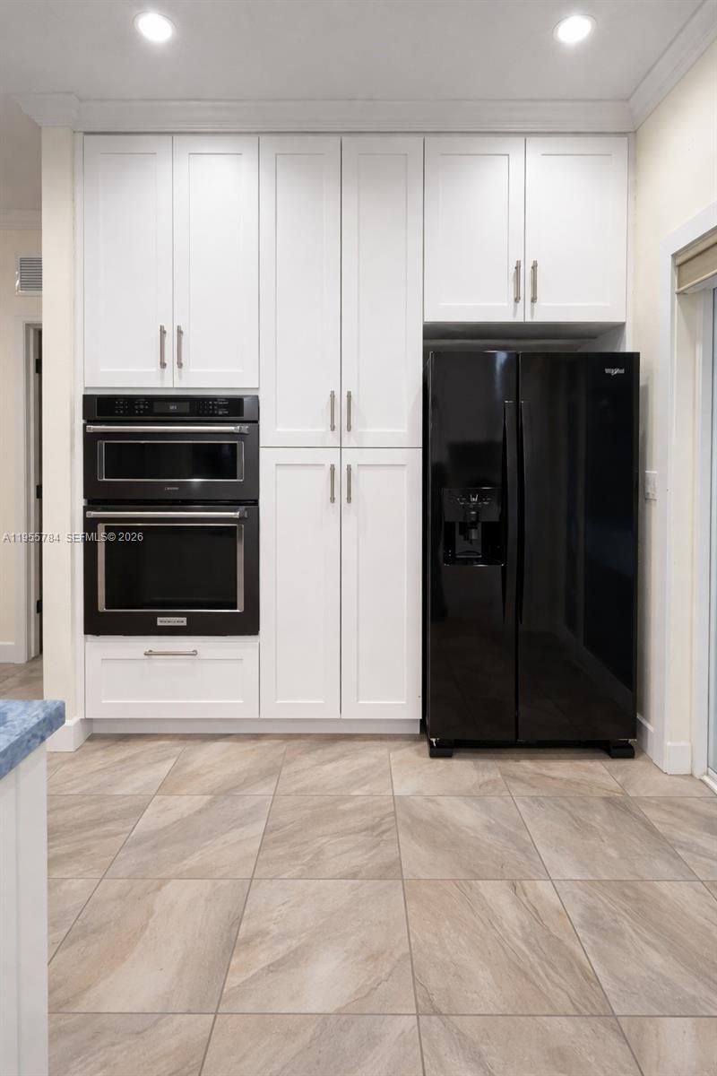 19695 SW 206th St, Miami, FL 33187 Photo