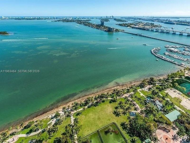 2000 N Bayshore Dr , Unit 304, Miami, FL 33137 Photo