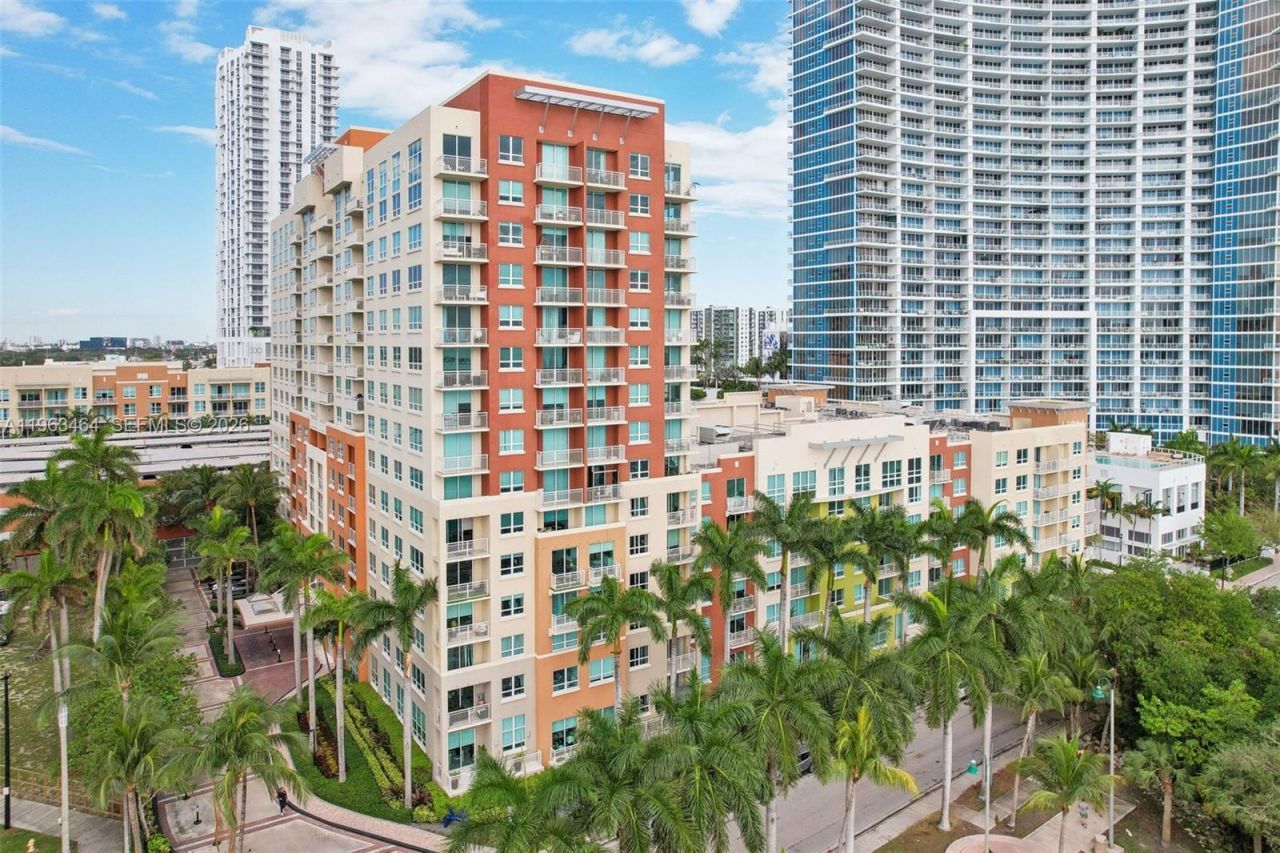 2000 N Bayshore Dr , Unit 304, Miami, FL 33137 Photo