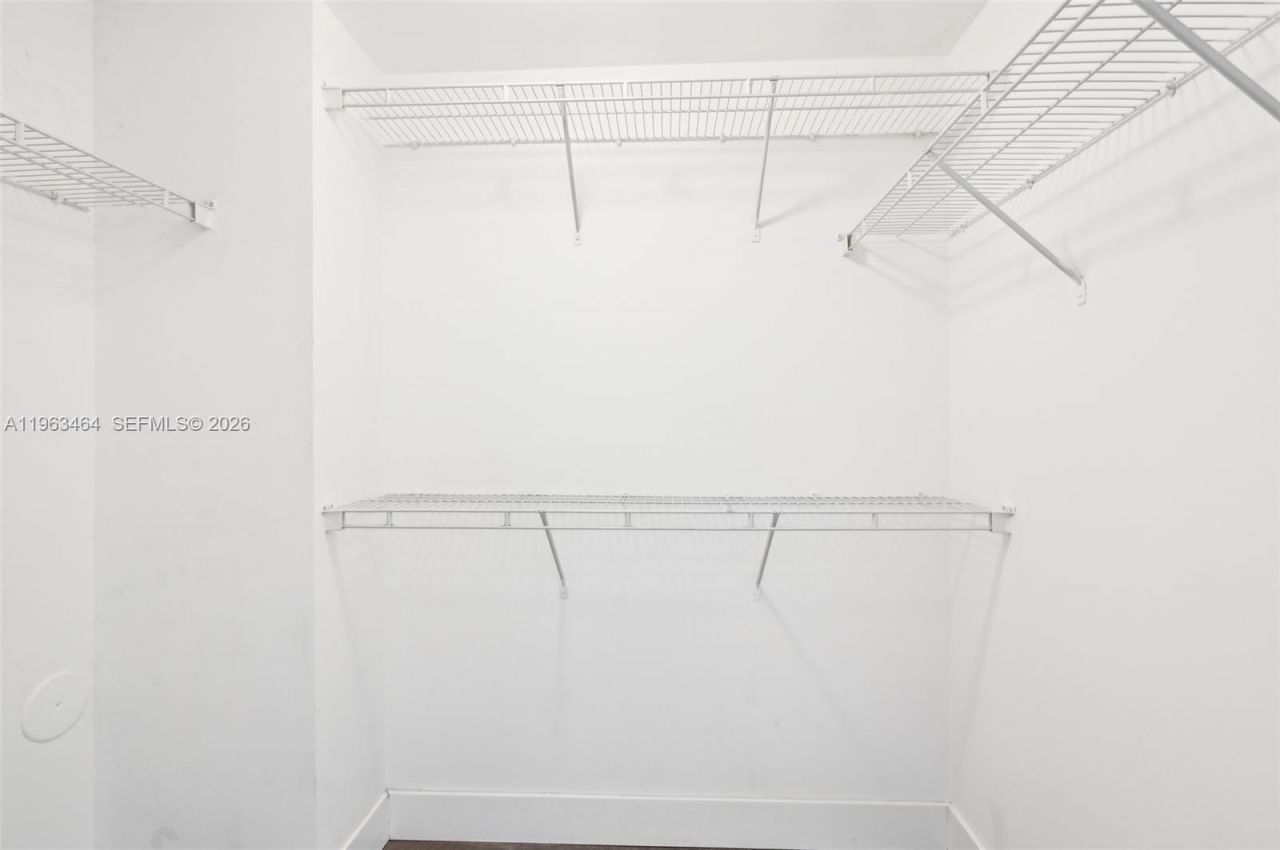 2000 N Bayshore Dr , Unit 304, Miami, FL 33137 Photo