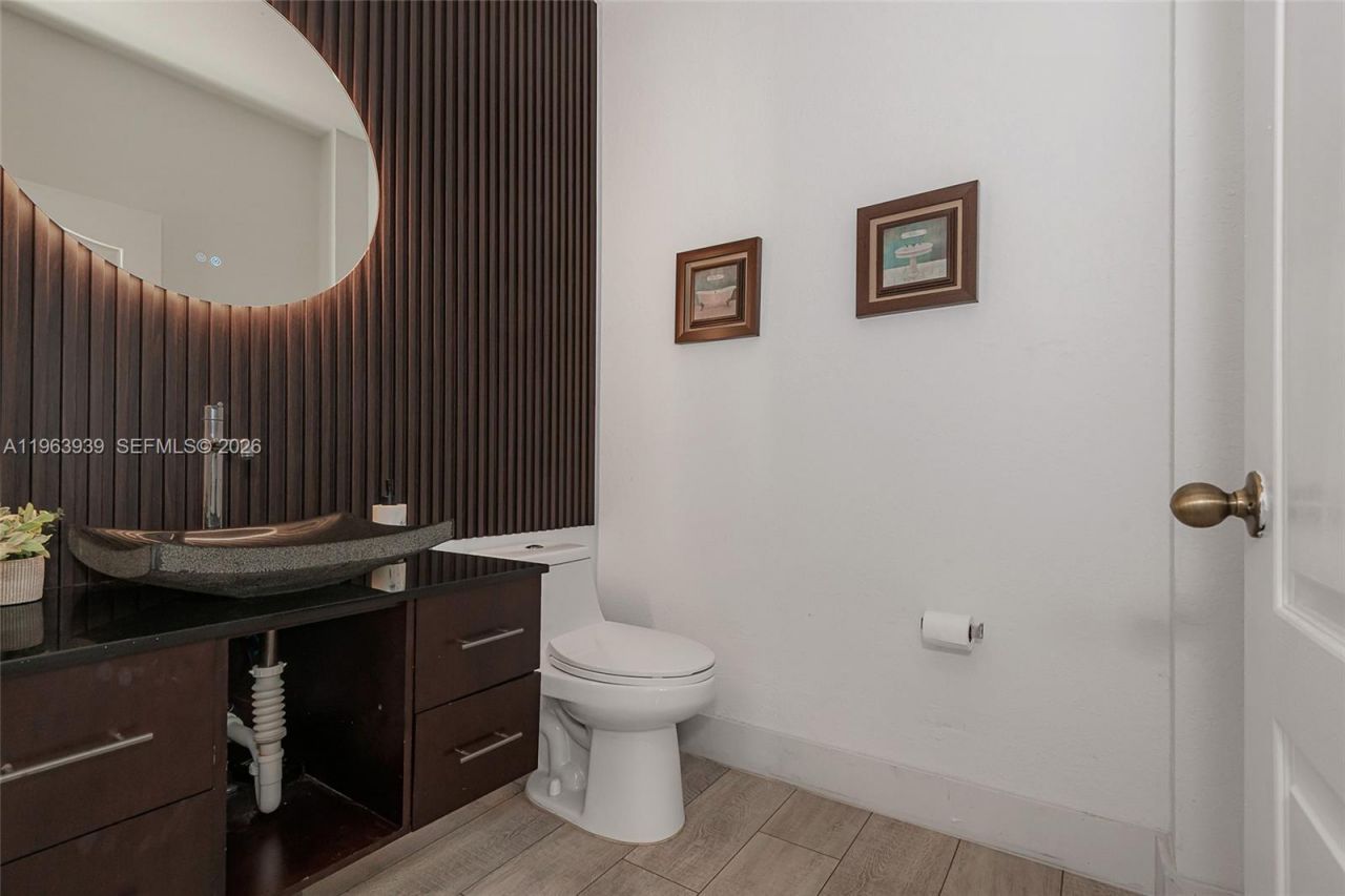 14900 SW 10th St, Miami, FL 33194 Photo