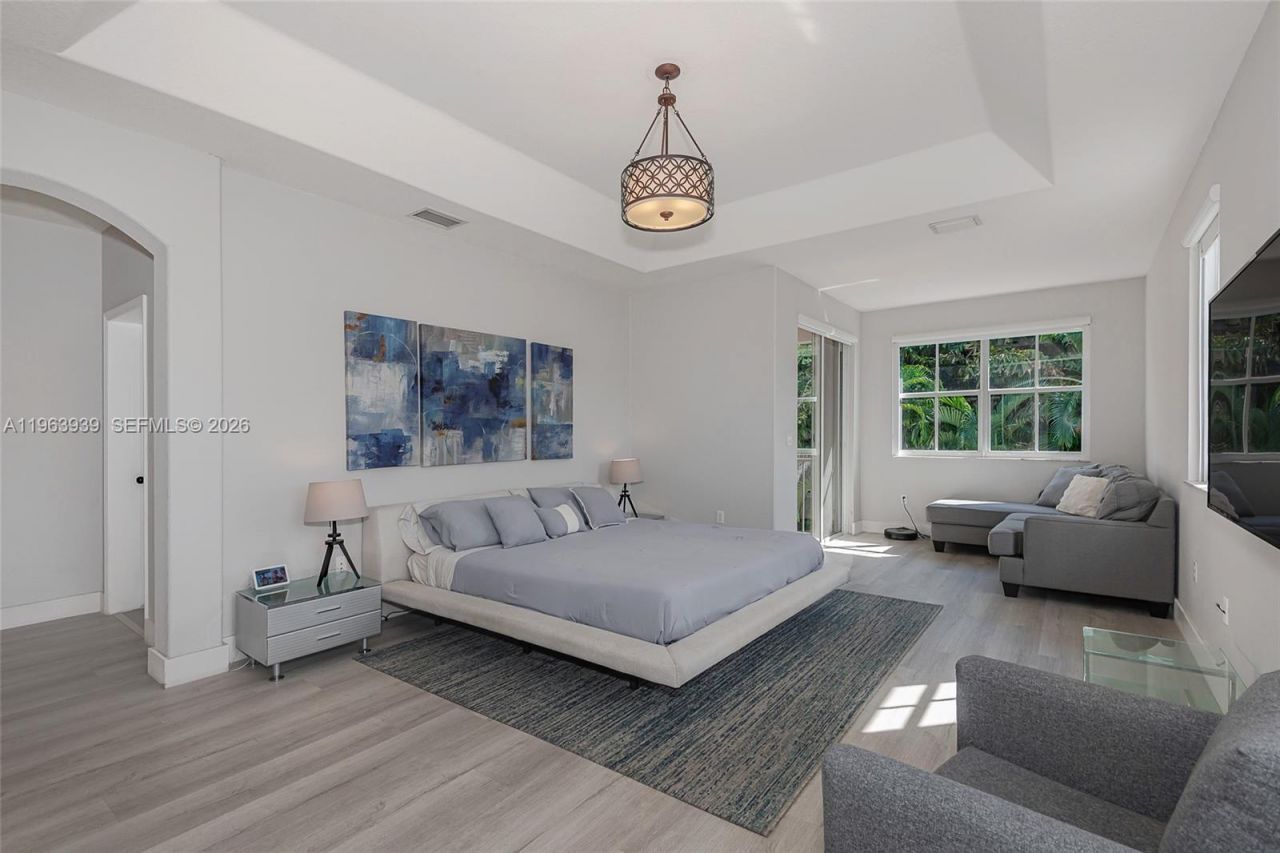 14900 SW 10th St, Miami, FL 33194 Photo