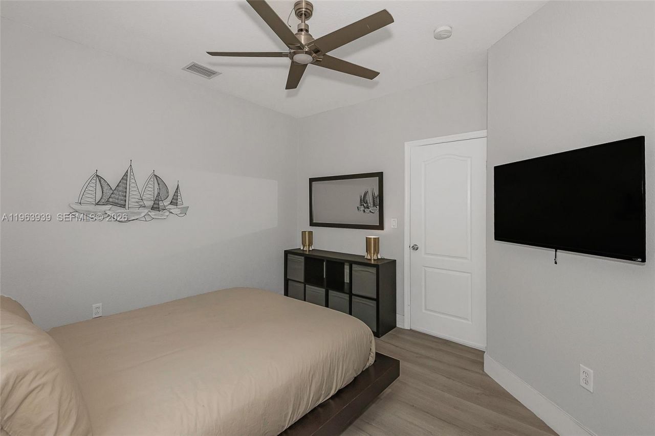 14900 SW 10th St, Miami, FL 33194 Photo