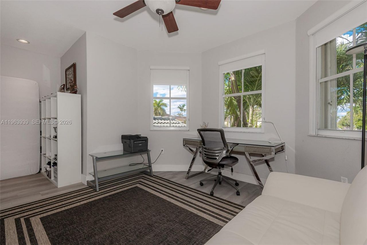 14900 SW 10th St, Miami, FL 33194 Photo