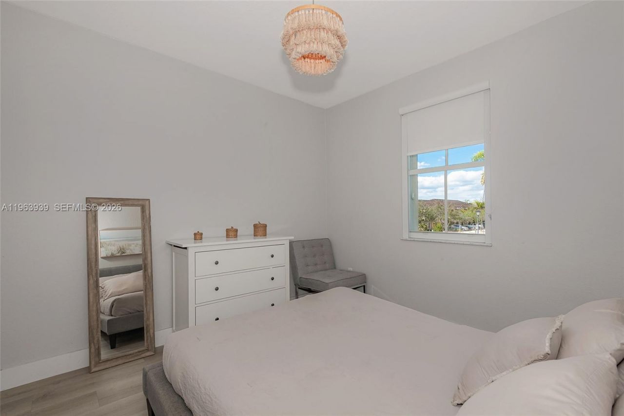 14900 SW 10th St, Miami, FL 33194 Photo