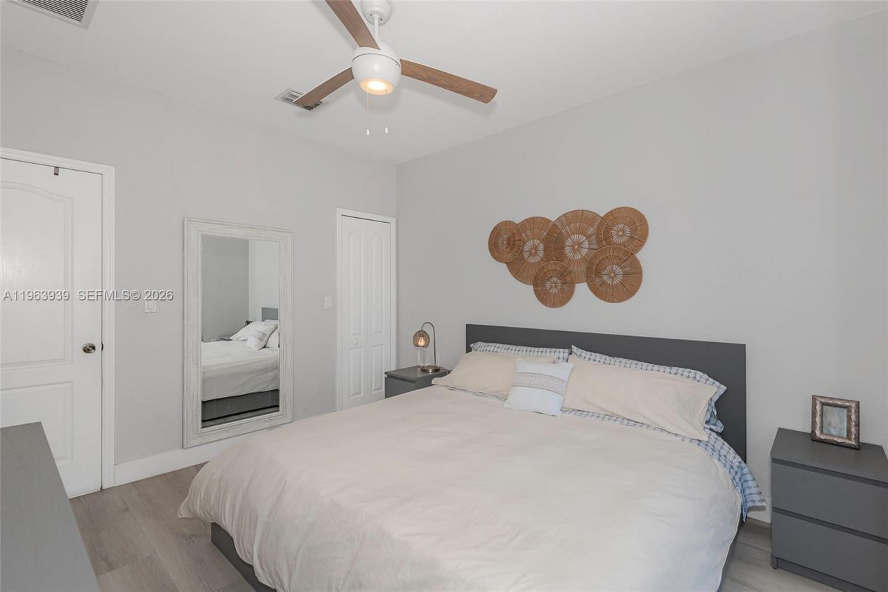 14900 SW 10th St, Miami, FL 33194 Photo