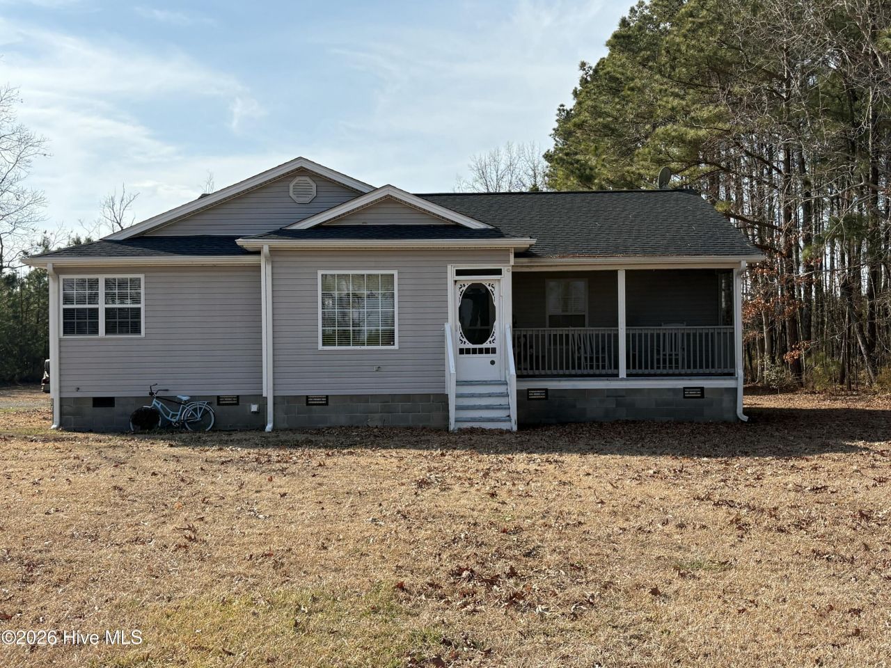 738 Holiday Island Road, Hertford, NC 27944 Main Photo