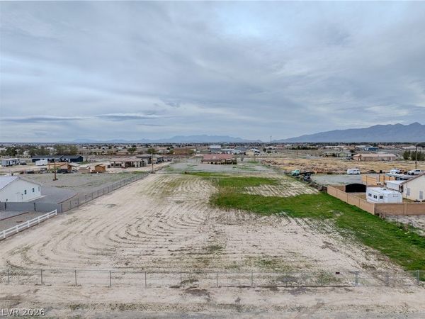 3181 Cactus Street , Pahrump, NV 89048