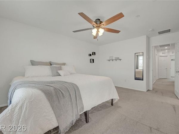 909 Kyanite Lane, Henderson, NV 89011